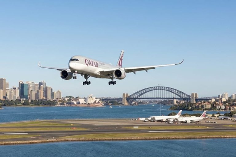 Qatar Airways flights suspended Australia