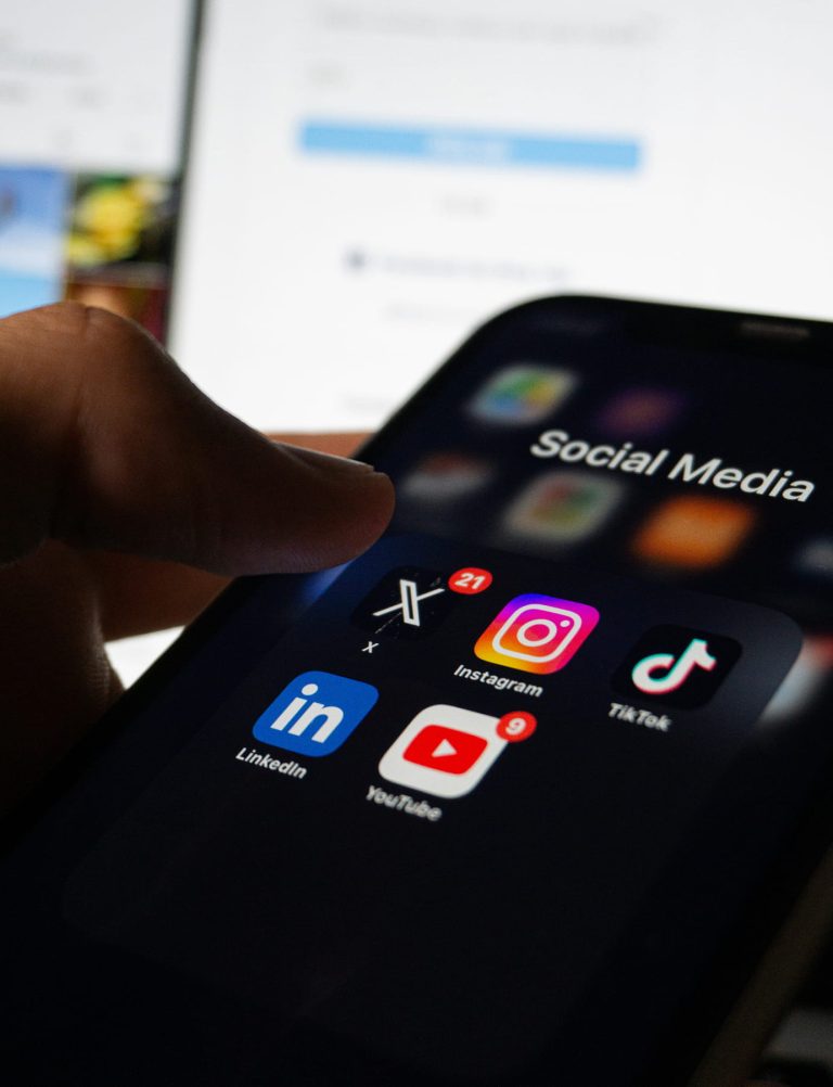 age verification bypass rates in Australia’s 2026 social media trial, with self-declaration, AI facial estimation, and third-party checks all failing for over 50% of teen testers